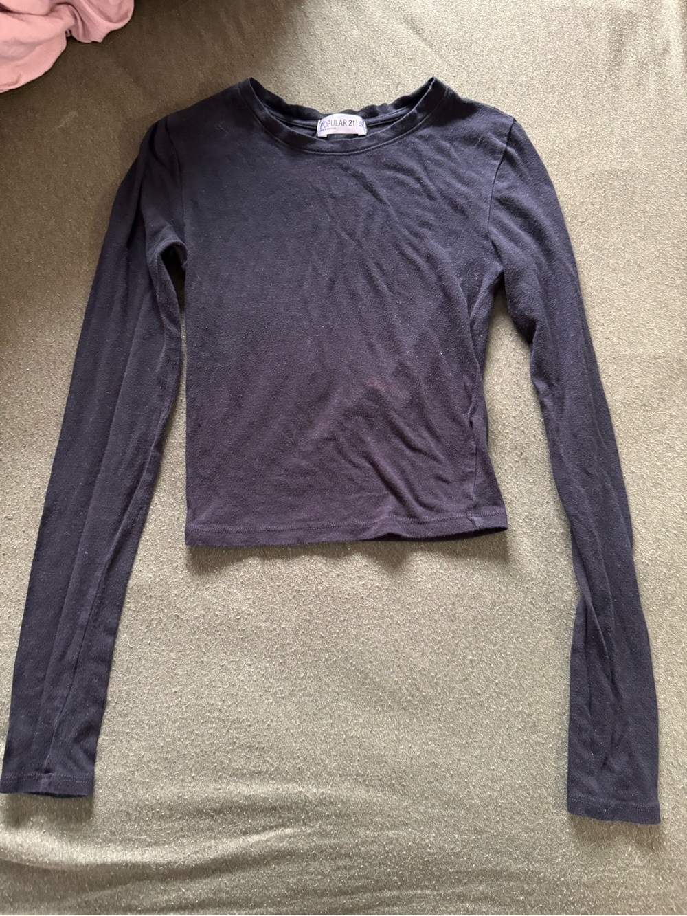 Brandy Melville Black Ribbed Long-Sleeve Crewneck Top